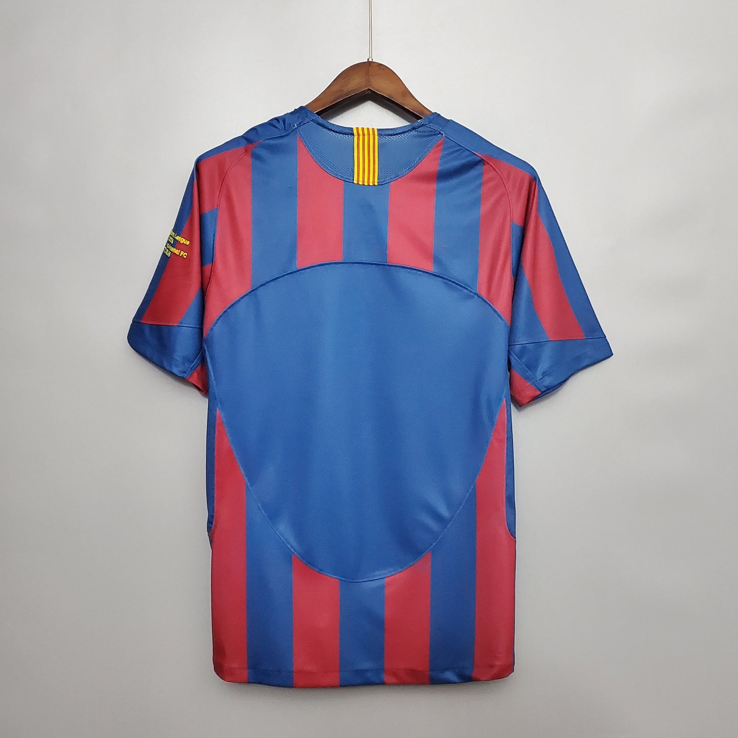 Retro Barcelona Home 05/06