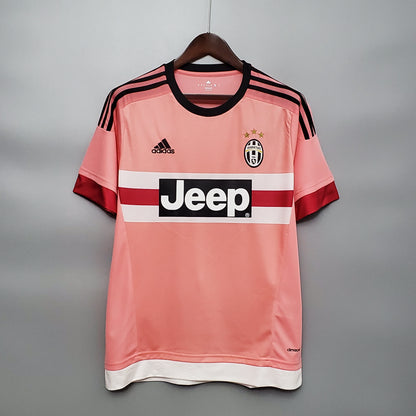 Retro Juventus Away 15/16