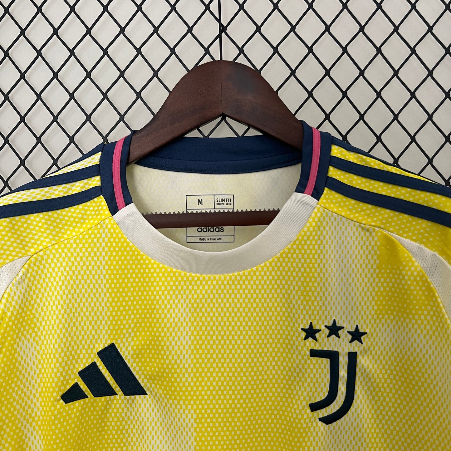 Juventus Away 24/25