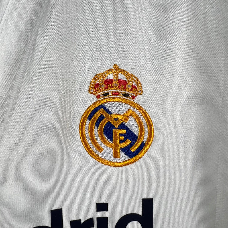 Retro Real Madrid Home 01/02