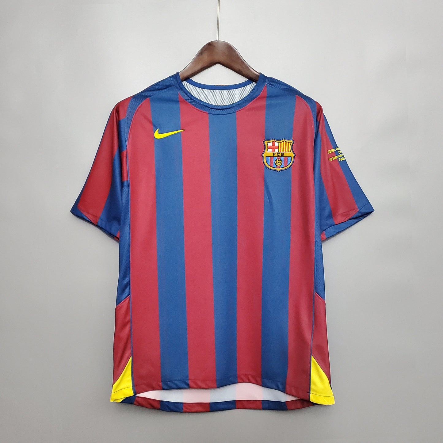 Retro Barcelona Home 05/06