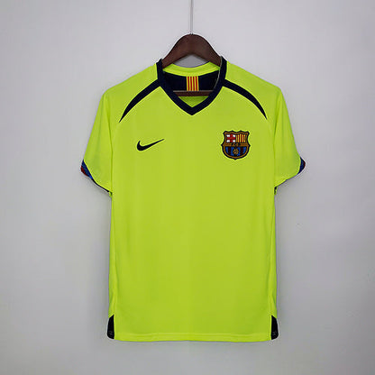 Retro Barcelona Away 05/06