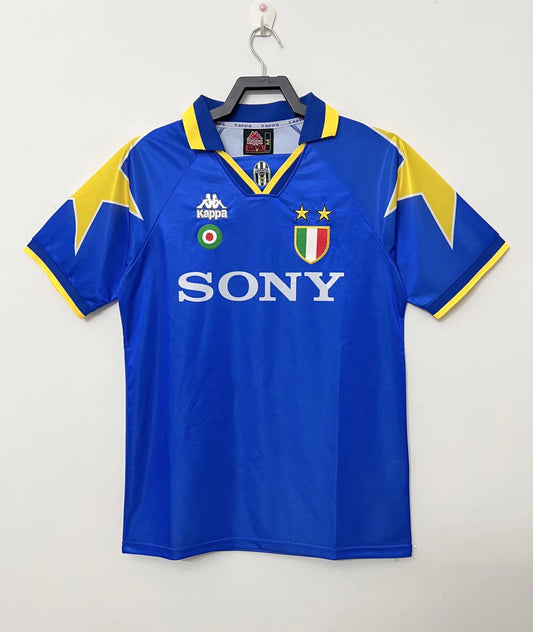 Retro Juventus Away 95/96