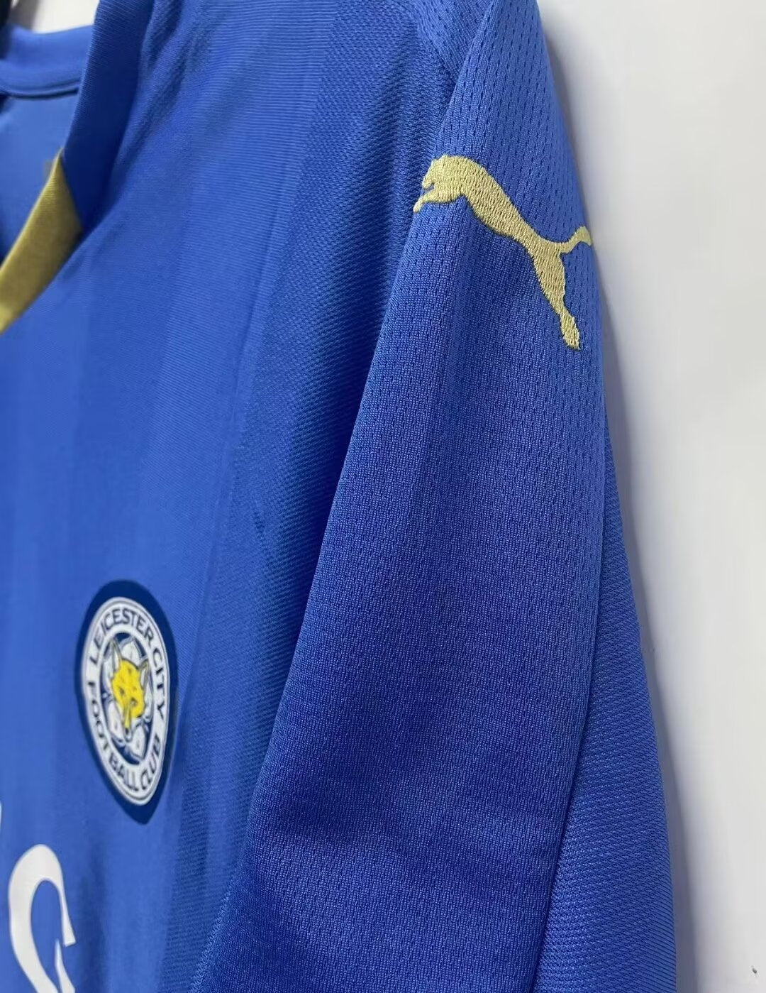 Retro Leicester City Home 15/16