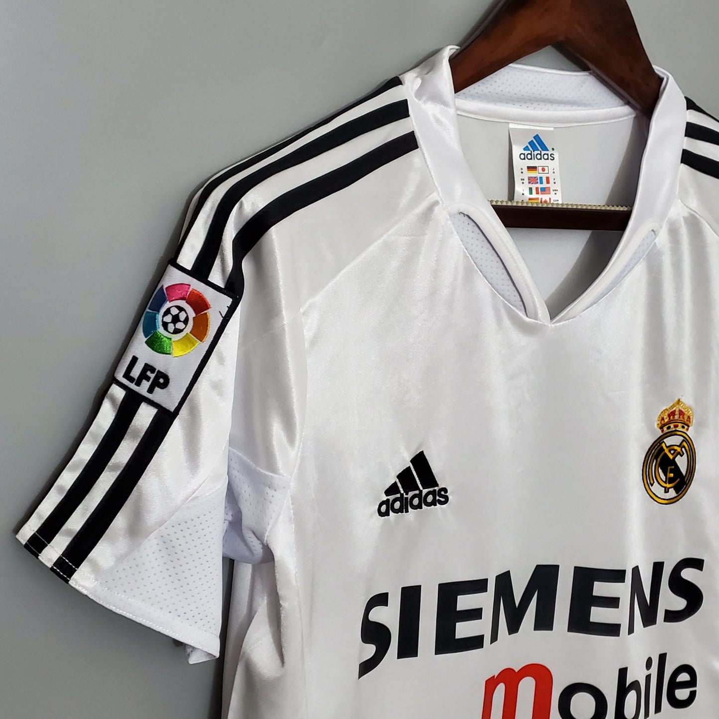 Retro Real Madrid Home 04/05